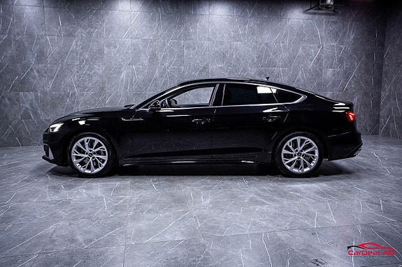 Audi A5 4 of 30