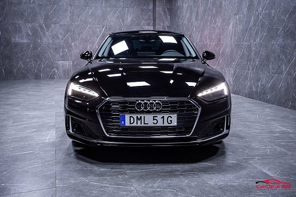 Audi A5 2 of 30