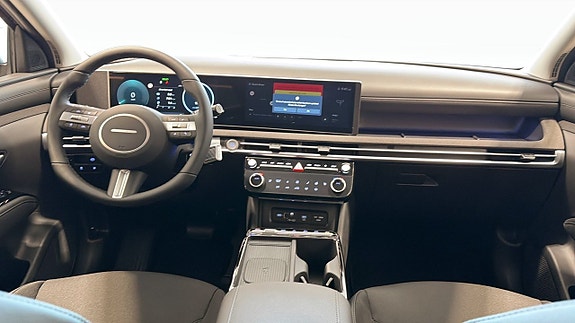 Hyundai Tucson 4 of 12