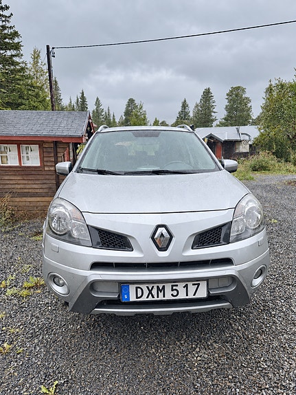 Renault Koleos 3 of 8