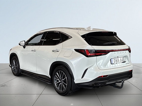 Lexus NX350h 5 of 26