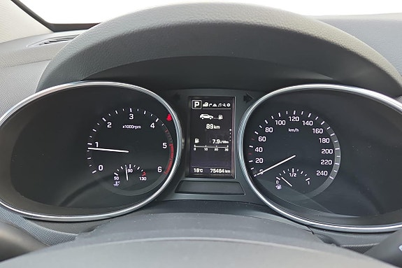 Hyundai Santa Fe 13 of 23