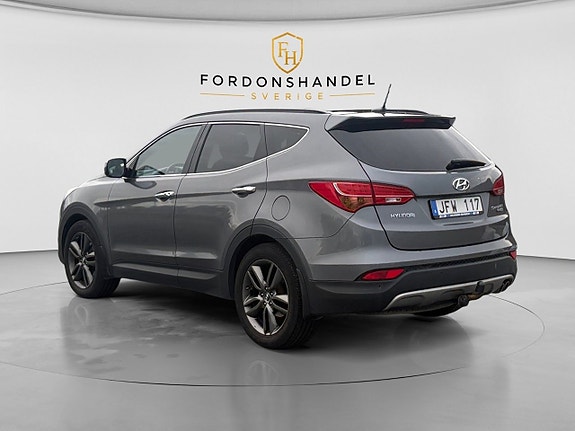Hyundai Santa Fe 7 of 17