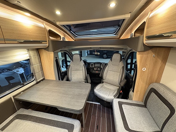 Knaus Sky TI Platinum Selection 700 MEB TOA BAK 5 of 17