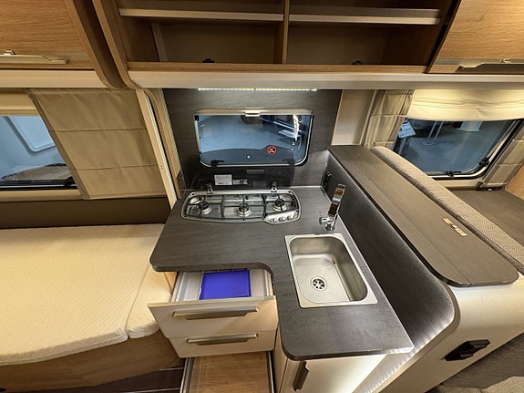 Knaus Sky TI Platinum Selection 700 MEB TOA BAK 12 of 17