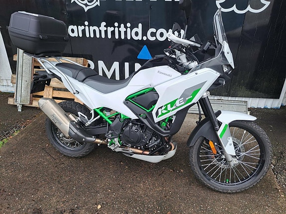 Kawasaki KLE500 3 of 3