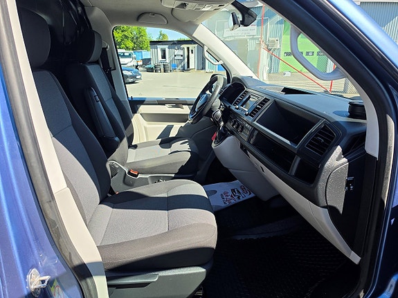 Volkswagen Transporter 16 of 20