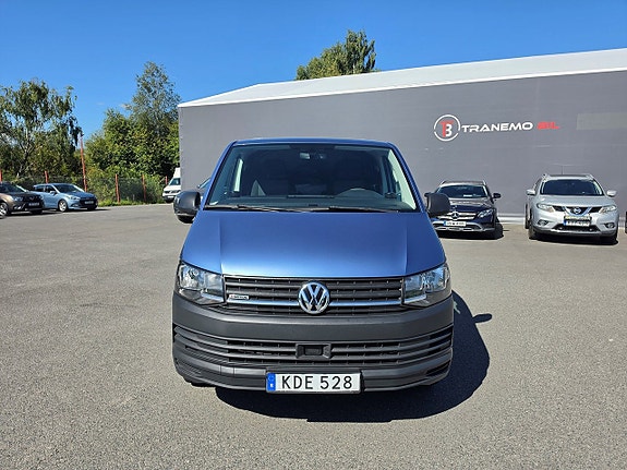 Volkswagen Transporter 15 of 20