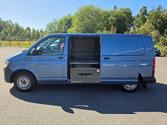 Volkswagen Transporter 13 of 20