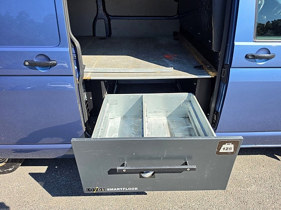 Volkswagen Transporter 4 of 20