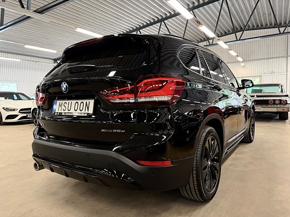 BMW X1 4 of 10