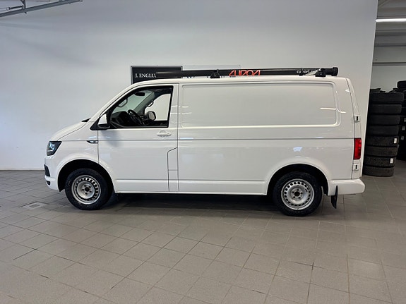 Volkswagen Transporter 2 of 11