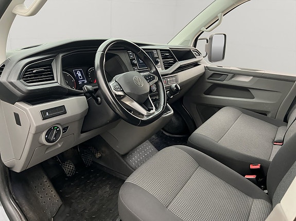Volkswagen Transporter 13 of 30