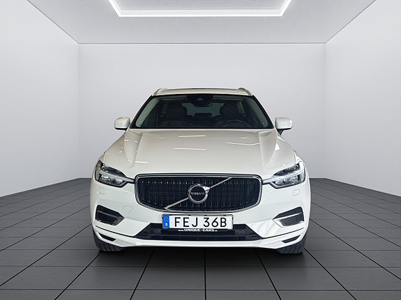 Volvo XC60 8 of 21