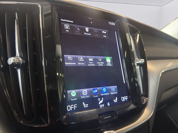 Volvo XC60 16 of 21