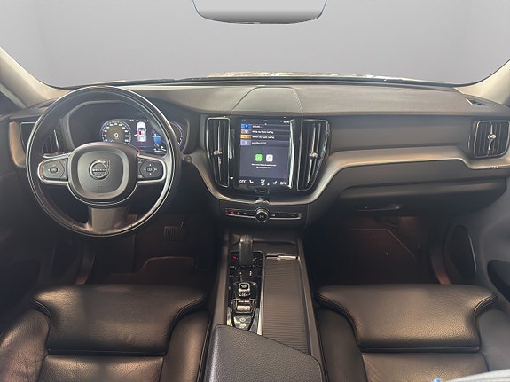 Volvo XC60 12 of 21