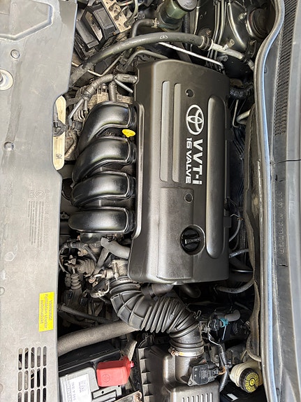 Toyota Corolla Verso 5 of 6