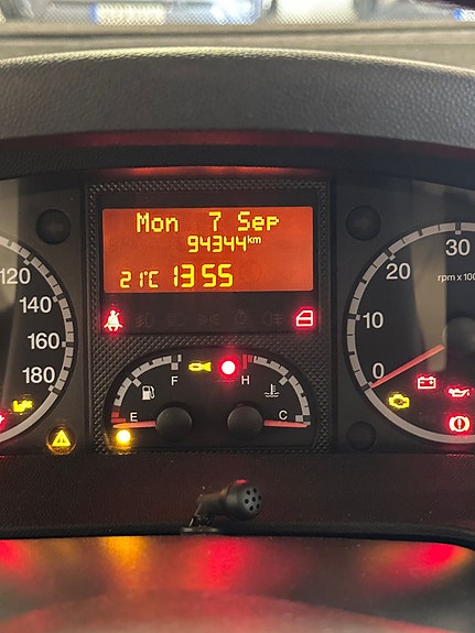 Hymer EX 688 Långbäddar taksäng fint skick 28 of 28