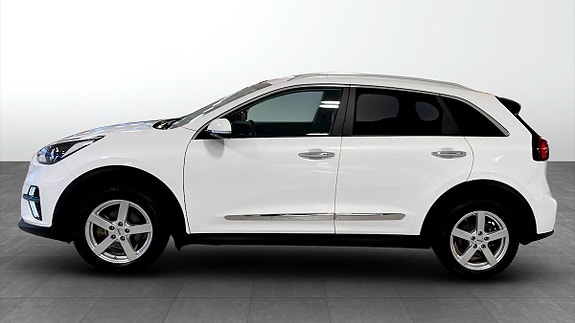 Kia e-Niro 2 of 12