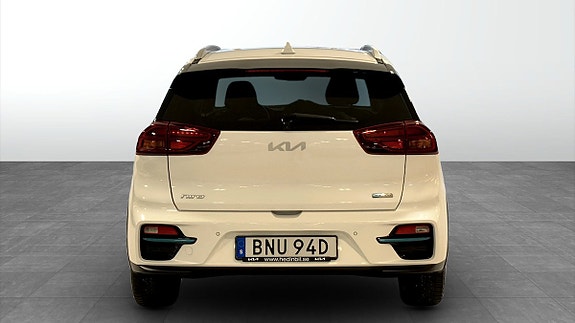 Kia e-Niro 4 of 12