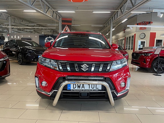 Suzuki Vitara 2 of 22