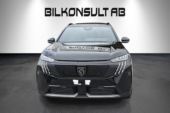 Peugeot 5008 2 of 9