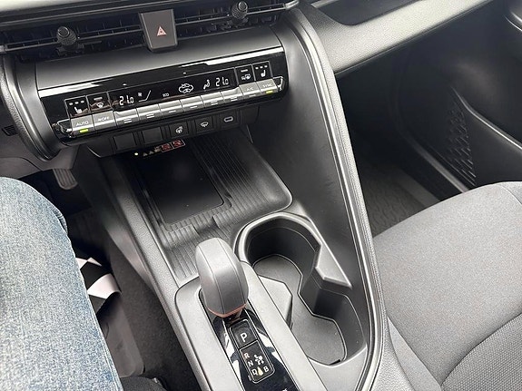 Toyota C-HR 18 of 19