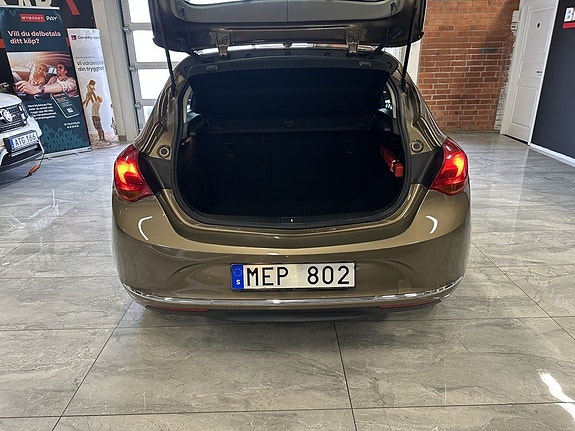 Opel Astra 14 of 20