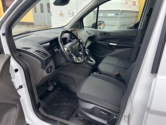 Ford Transit Connect 2 of 13