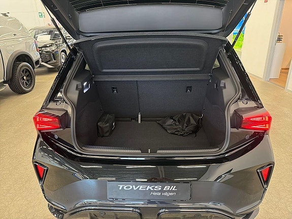 Cupra Born 17 of 18