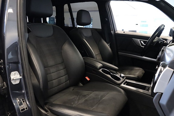 Mercedes-Benz GLK220 14 of 16