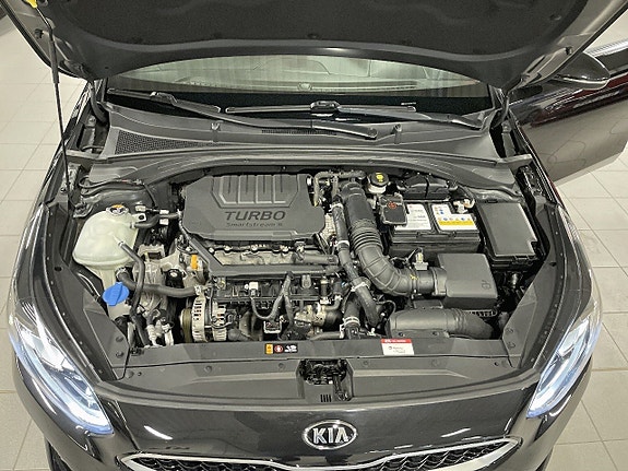 Kia Ceed 12 of 18