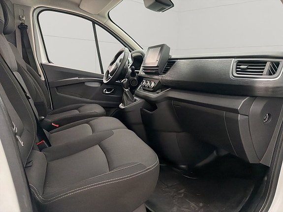 Nissan Primastar 24 of 28