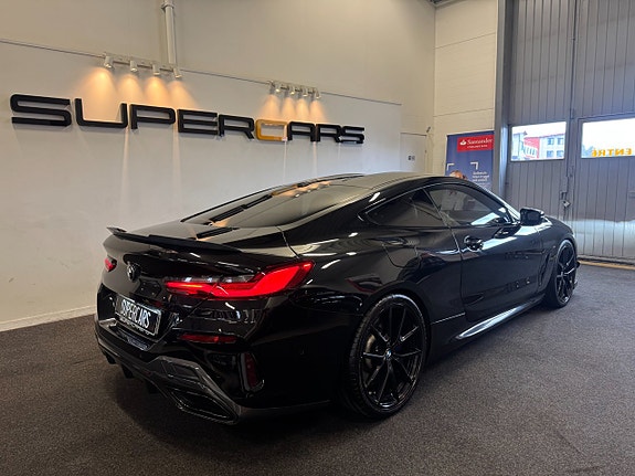 BMW M850i 5 of 27