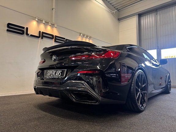 BMW M850i 8 of 27
