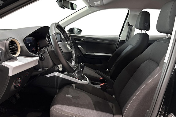 Seat Arona 12 of 25