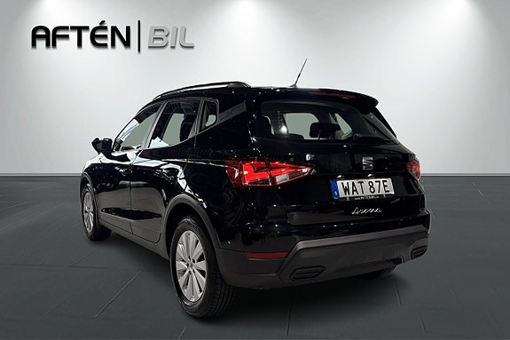 Seat Arona 8 of 25