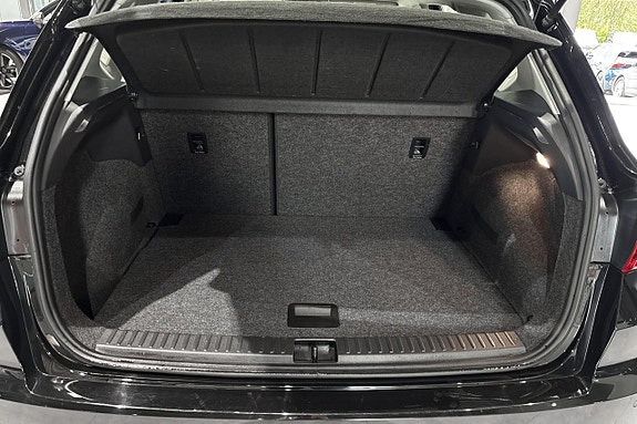 Seat Arona 11 of 25