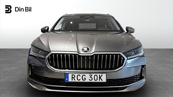 Skoda Superb 4 of 14