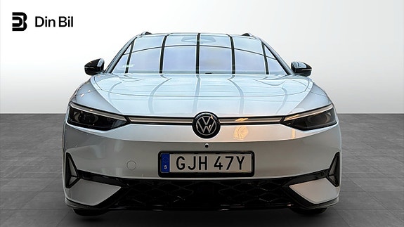 Volkswagen ID.7 4 of 13