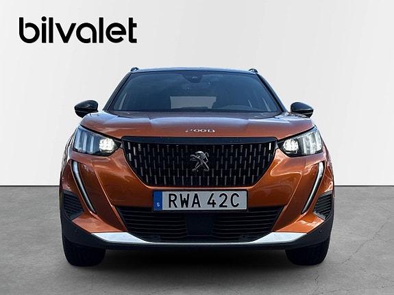 Peugeot 2008 2 of 15