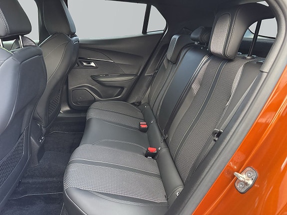 Peugeot 2008 10 of 15