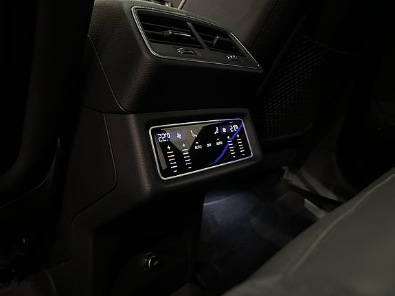 Audi Q8 e-tron 10 of 19