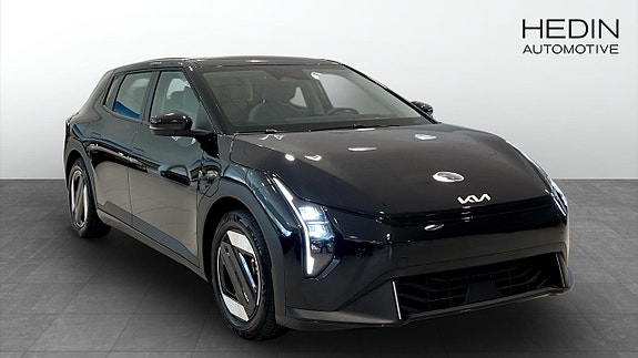Kia EV4 3 of 15