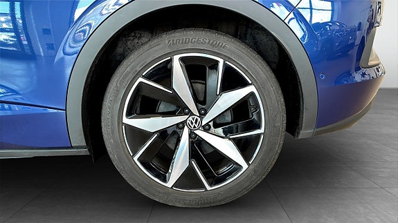 Volkswagen ID.4 GTX 6 of 14