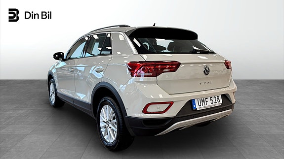 Volkswagen T-Roc 3 of 13