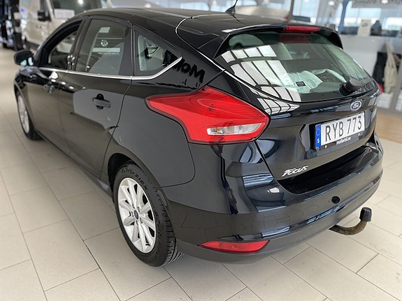 Ford Focus 7 of 20