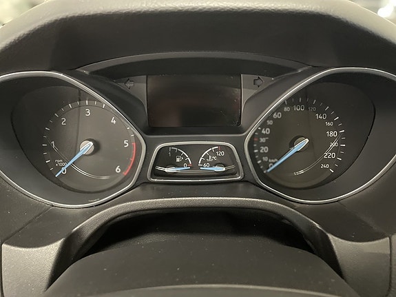 Ford Focus 12 of 20