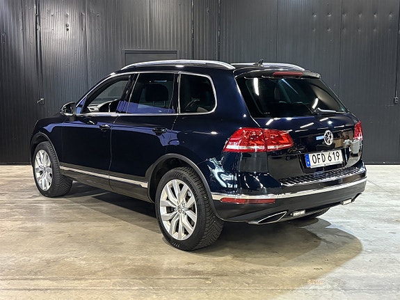 Volkswagen Touareg 4 of 25