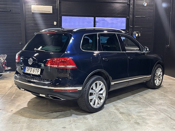 Volkswagen Touareg 6 of 25